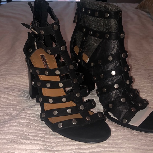 Brand New. Never Worn BCBGeneration Heels - Picture 1 of 3